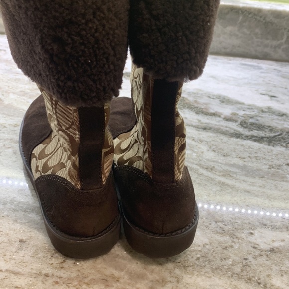Signature Coach suede boots - Picture 5 of 9